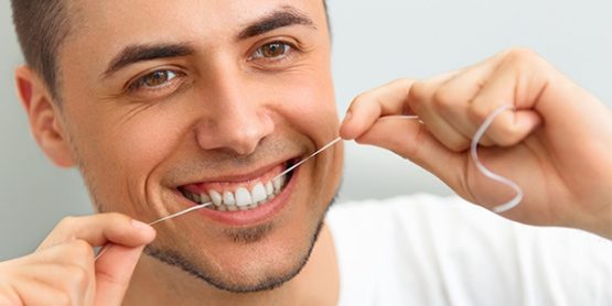 تاثیر نخ دندان بر سلامت دندان و ایمپلنت دندان | بهترین ایمپلنت اصفهان
ایمپلنت دندان سوئیسی در اصفهان