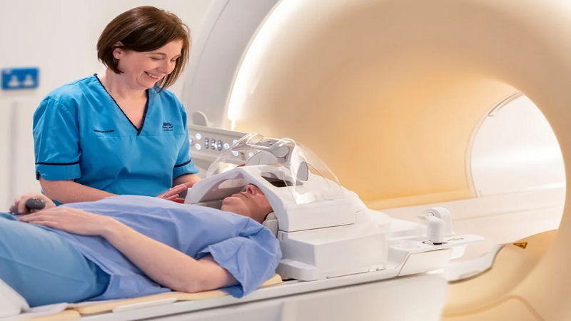 بهترین ایمپلنت اصفهان | ایمپلنت دندان سوئیسی در اصفهان |  انجام MRI با ایمپلنت دندان