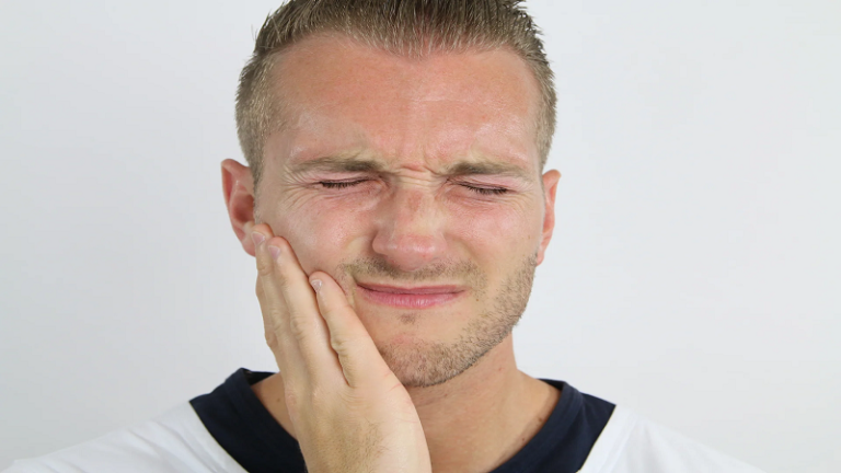 قیمت ایمپلنت اصفهان | بهترین ایمپلنت اصفهان | ایمپلنت دندان سوئیسی در اصفهان | راهکار کاهش مشکلات پس از ایمپلنت دندان