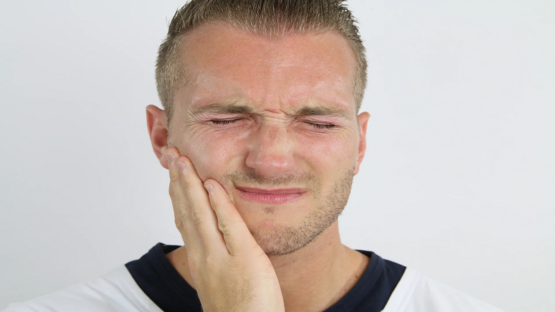 قیمت ایمپلنت اصفهان | بهترین ایمپلنت اصفهان | ایمپلنت دندان سوئیسی در اصفهان | راهکار کاهش مشکلات پس از ایمپلنت دندان